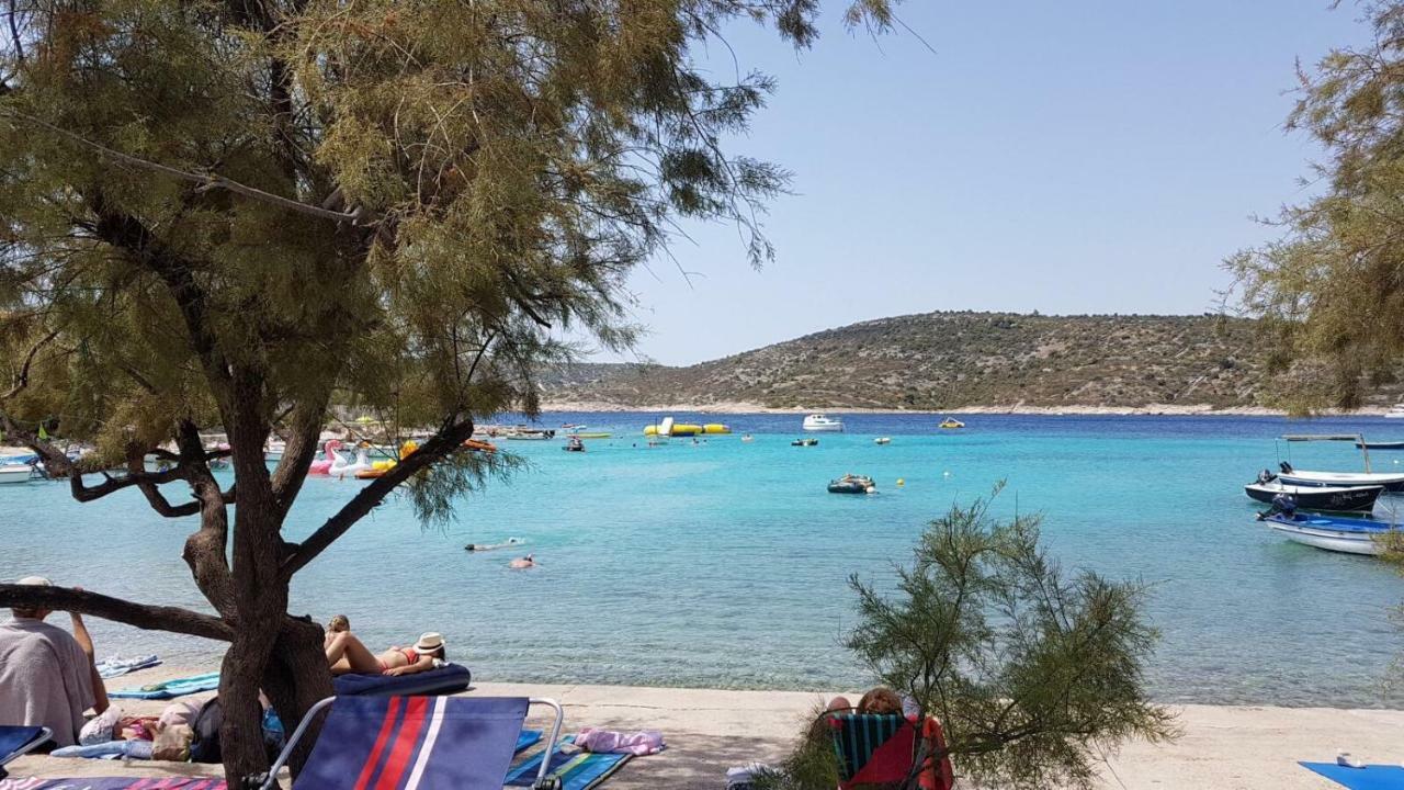 Zlata Moga * Rogoznica (Sibenik-Knin)